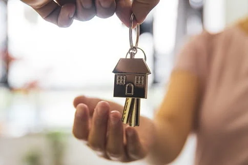 InvestorAid buyers agent managing property purchase process for client